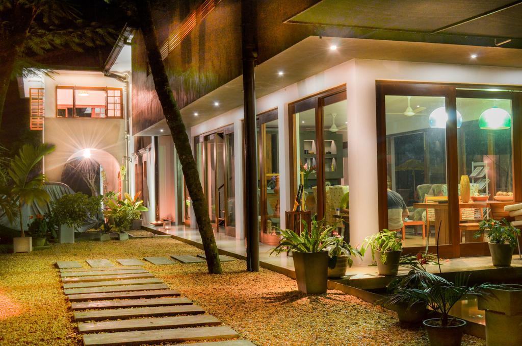 The Elephant Stables Kandy Esterno foto