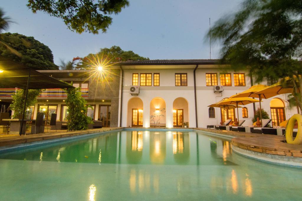 The Elephant Stables Kandy Esterno foto